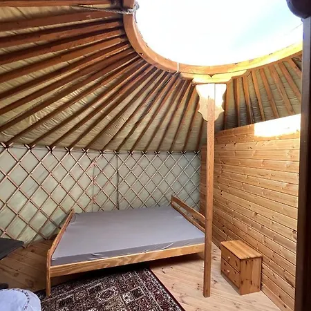 Magustanya Jurtaszallas Luxury tent Paloznak