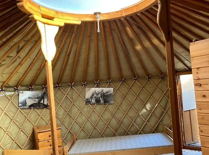 Magustanya Jurtaszallas אוהל מפואר