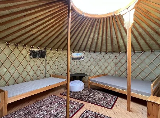 Magustanya Jurtaszallas אוהל מפואר